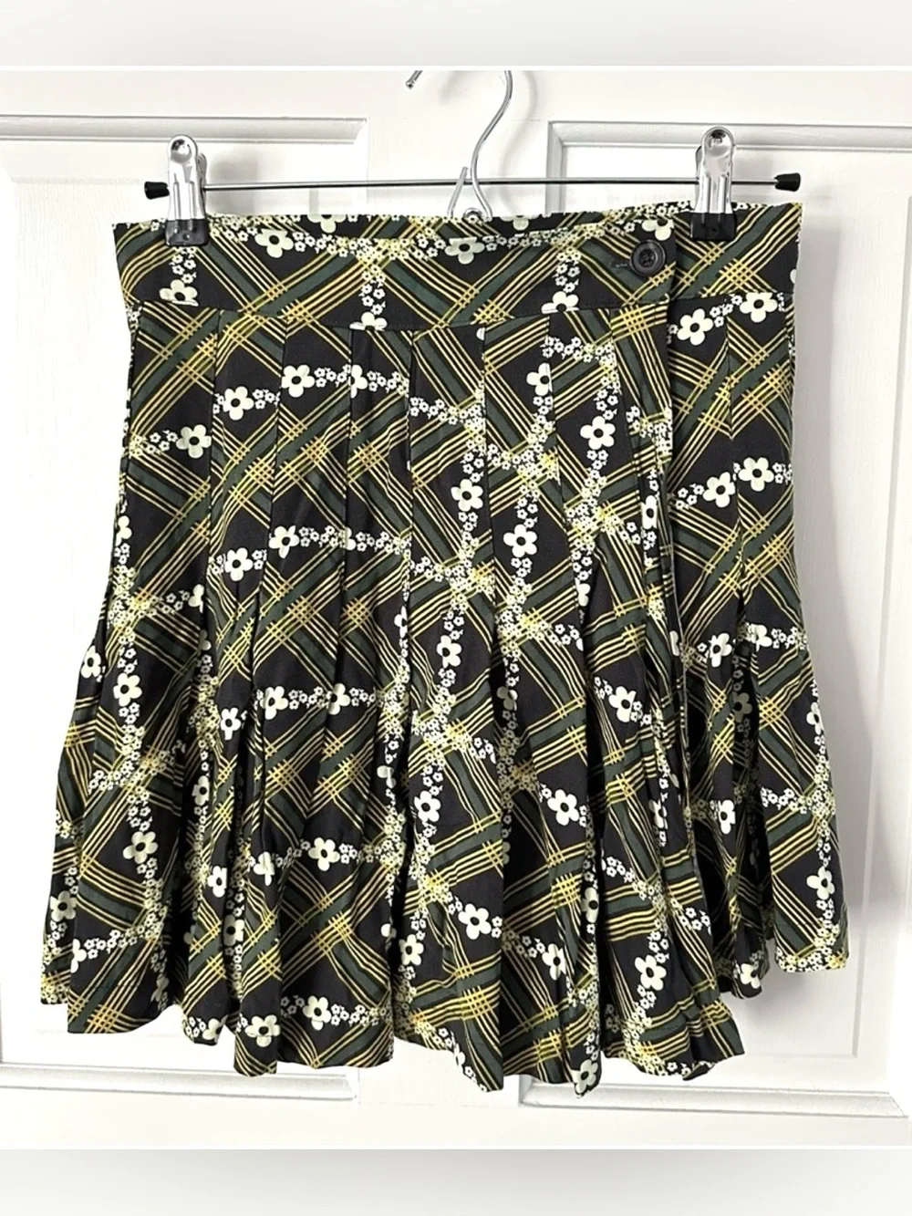 Urban Outfitters Floral Plaid Schoolgirl Grunge Pleated Wrap Mini Skirt Size S